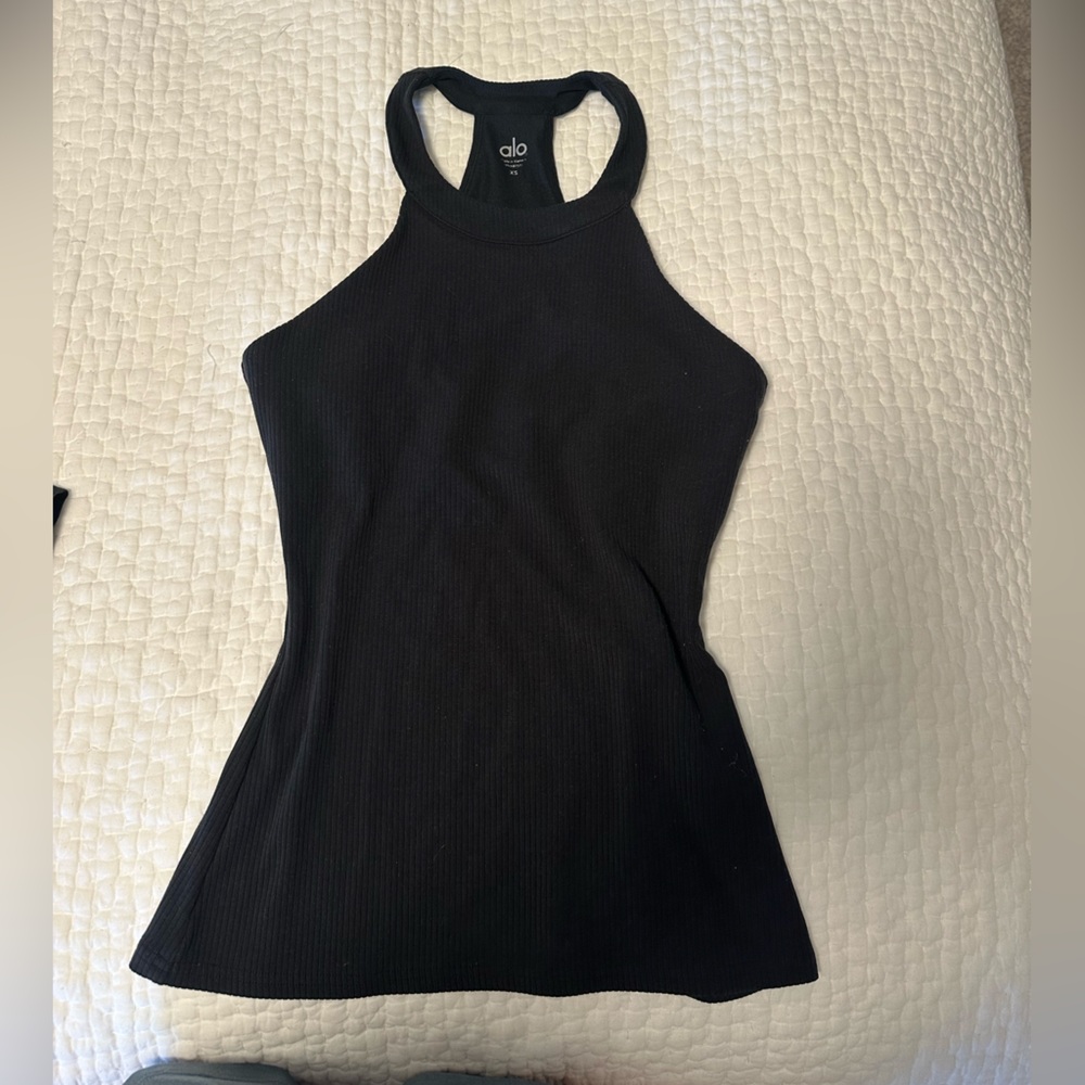 ALO Yoga Sleek Black tank top